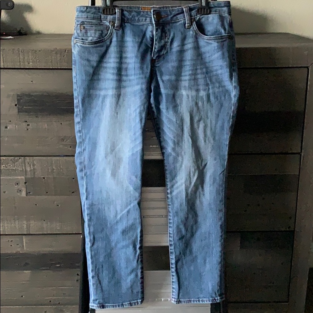 Kut from the Kloth Katy Boyfriend Petite jeans